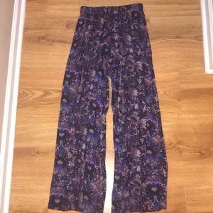 Flowy Patterned Pants